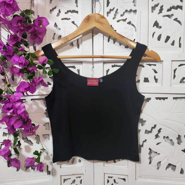 The Crop Singlet