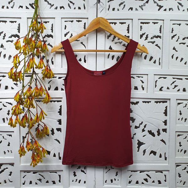 The Basic Singlet - Medium